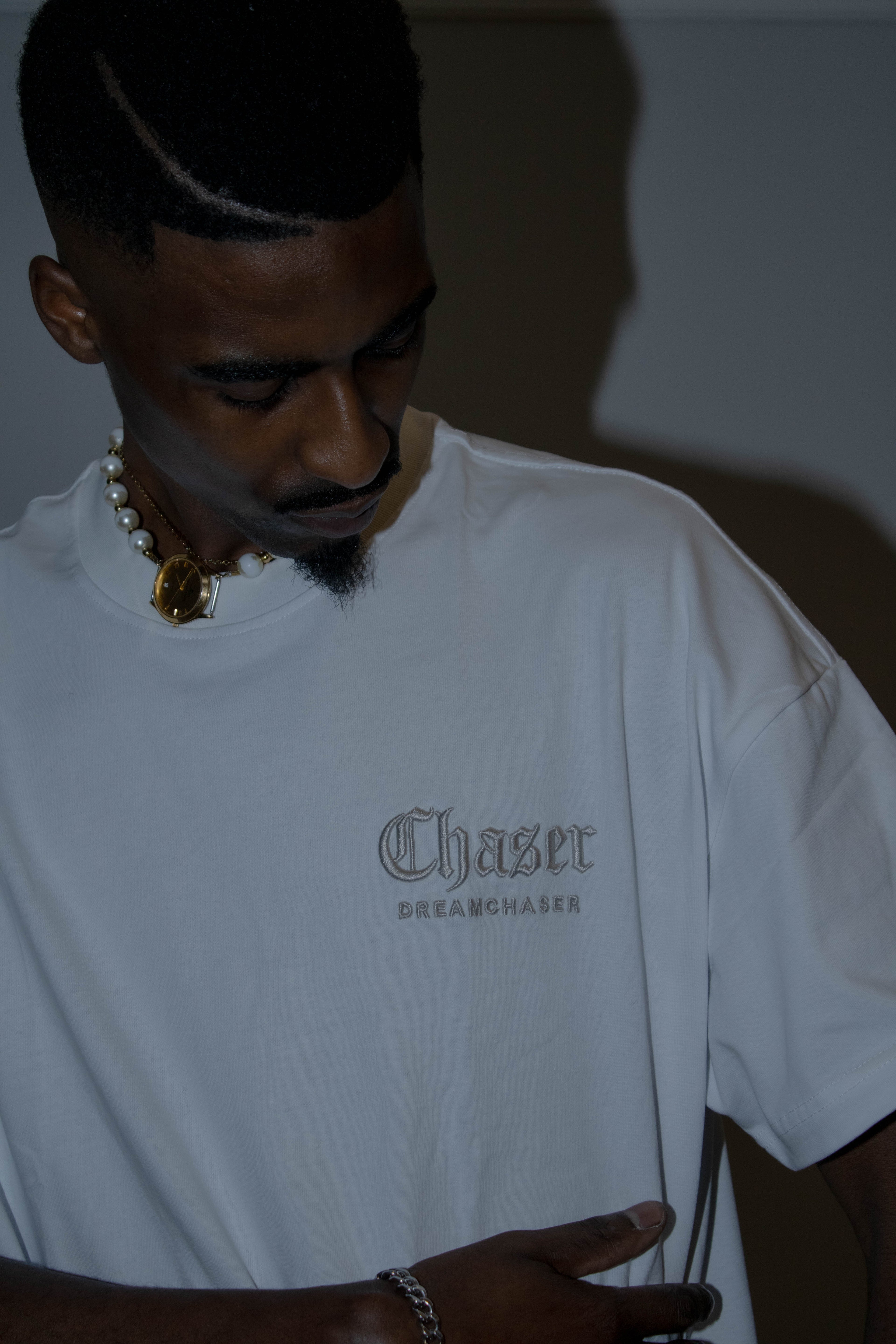 DROP 001 - FIND THE WAY OUT